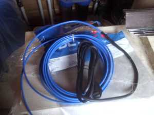 саморегулирующий греющий кабель для водопровода